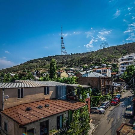 Hotel "Elesa Wera" Тбилиси Экстерьер фото