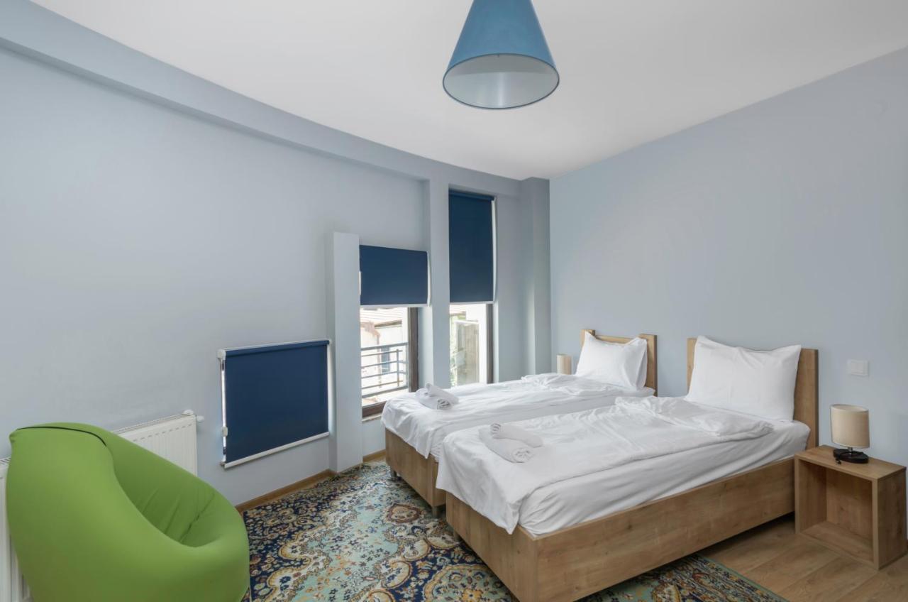 Hotel "Elesa Wera" Тбилиси Экстерьер фото